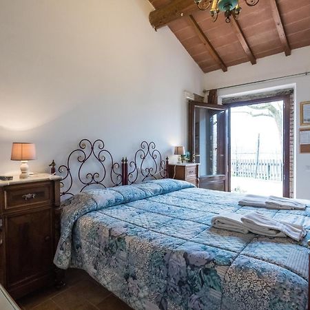 Agriturismo Stazione Di Monta Vicchio Exterior foto