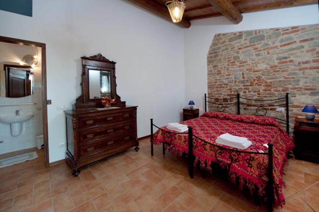 Villa Agriturismo Stazione Di Monta Vicchio Zimmer foto