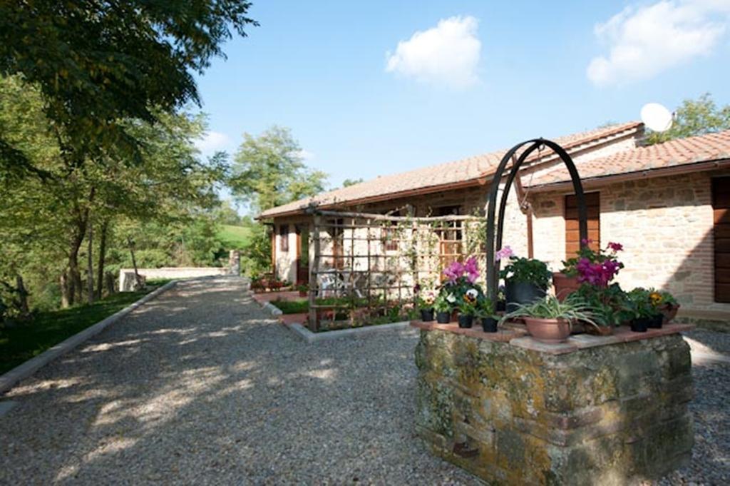 Villa Agriturismo Stazione Di Monta Vicchio Exterior foto